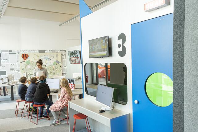 Im Newsroom findet ein eigener Medienworkshop statt. | Foto: ZOOM Kindermuseum/Natali Glisic