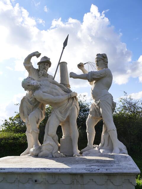 Dritte Kreuzweggruppe (Geißelung)