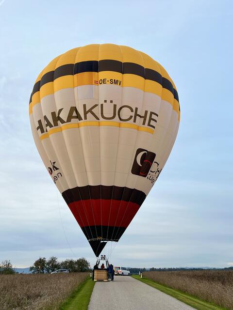 Sichere Landung, Kathi hatte ihren Ballon voll unter Kontrolle!

 | Foto: Franz Dörr