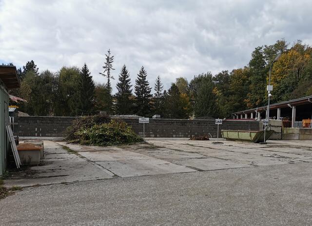 An der ehemaligen Bauhof-Sammelstelle kann Grünschnitt nun wieder entsorgt werden. | Foto: Stadtamt Vöcklabruck