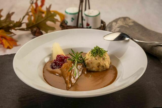 Neuhofner Hase in der Sauce | Foto: Werner Harrer