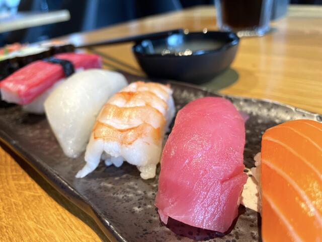 Wer Sushi mag, ist bei Issey gut aufgehoben. | Foto: Issey