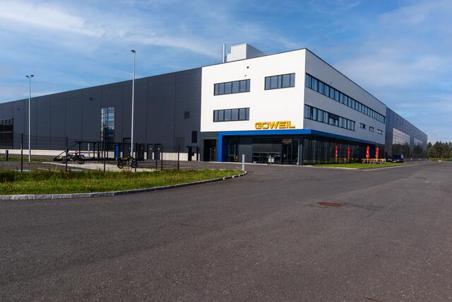 Der neue Standort in Apfoltern wurde im Herbst 2021 in Betrieb genommen. | Foto: Göweil Maschinenbau GmbH