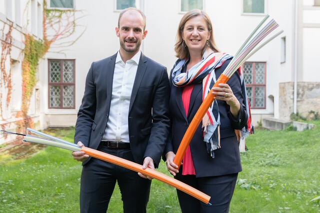 Zuversichtlich: Digitalisierungsstaatssekretär Florian Tursky und Wirtschaftslandesrätin Barbara Eibinger-Miedl | Foto: Binder