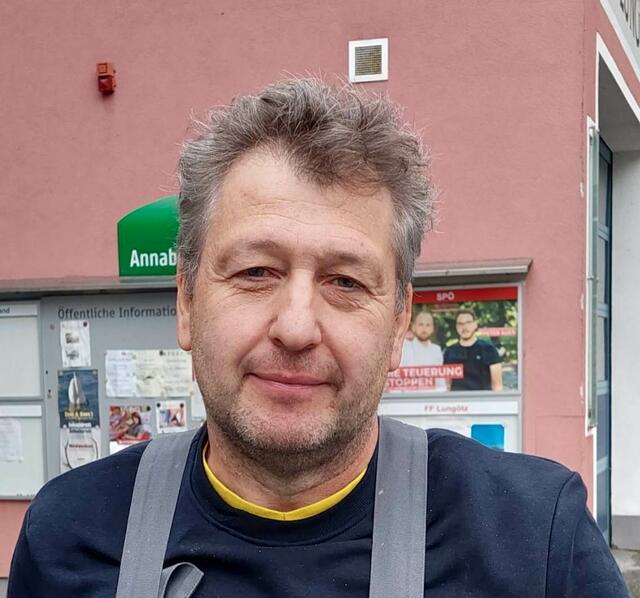 Rupert Zwischenbrugger, Lungötz: Ich nehme meine Bürgerrechte wahr und gehe wählen. Ich habe mir gut überlegt, wem ich meine Stimme gebe. Auch in der Arbeit wurde im Vorfeld über die Kandidaten diskutiert. | Foto: Sylvia Schober