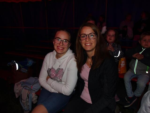Verena und Julia Fischböck | Foto: Simon Glösl