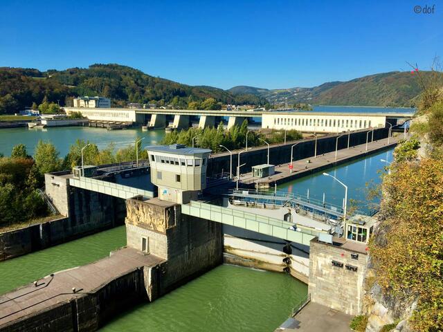 Donaukraftwerk Ybbs-Persenbeug - erbaut 1954–1959 - Foto September 2018

 | Foto: Franz Dörr
