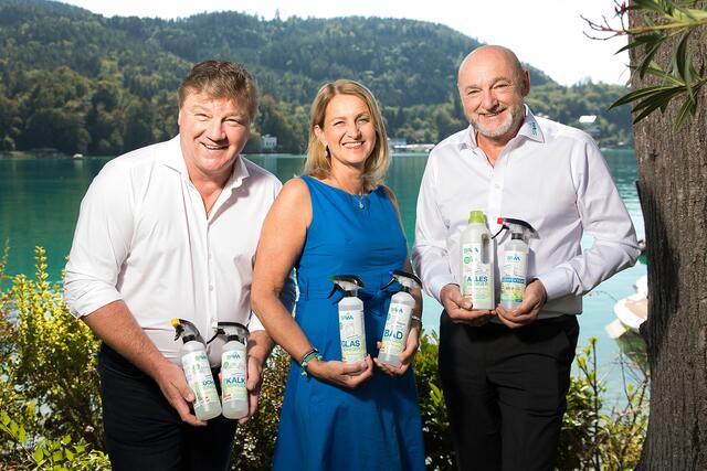 SAWAMED - Werner Hochsteiner, Karin Hochsteiner und Werner Kanovsky. | Foto: Spar