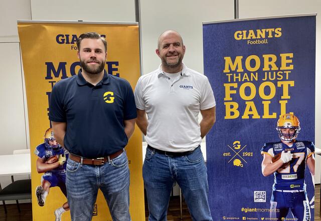 Neuer Head Coach der Graz Giants Michael Mattingly (links) mit Christoph Kipperer, dem sportlichen Leiter der Graz Giants Sektion Football | Foto: MeinBezirk