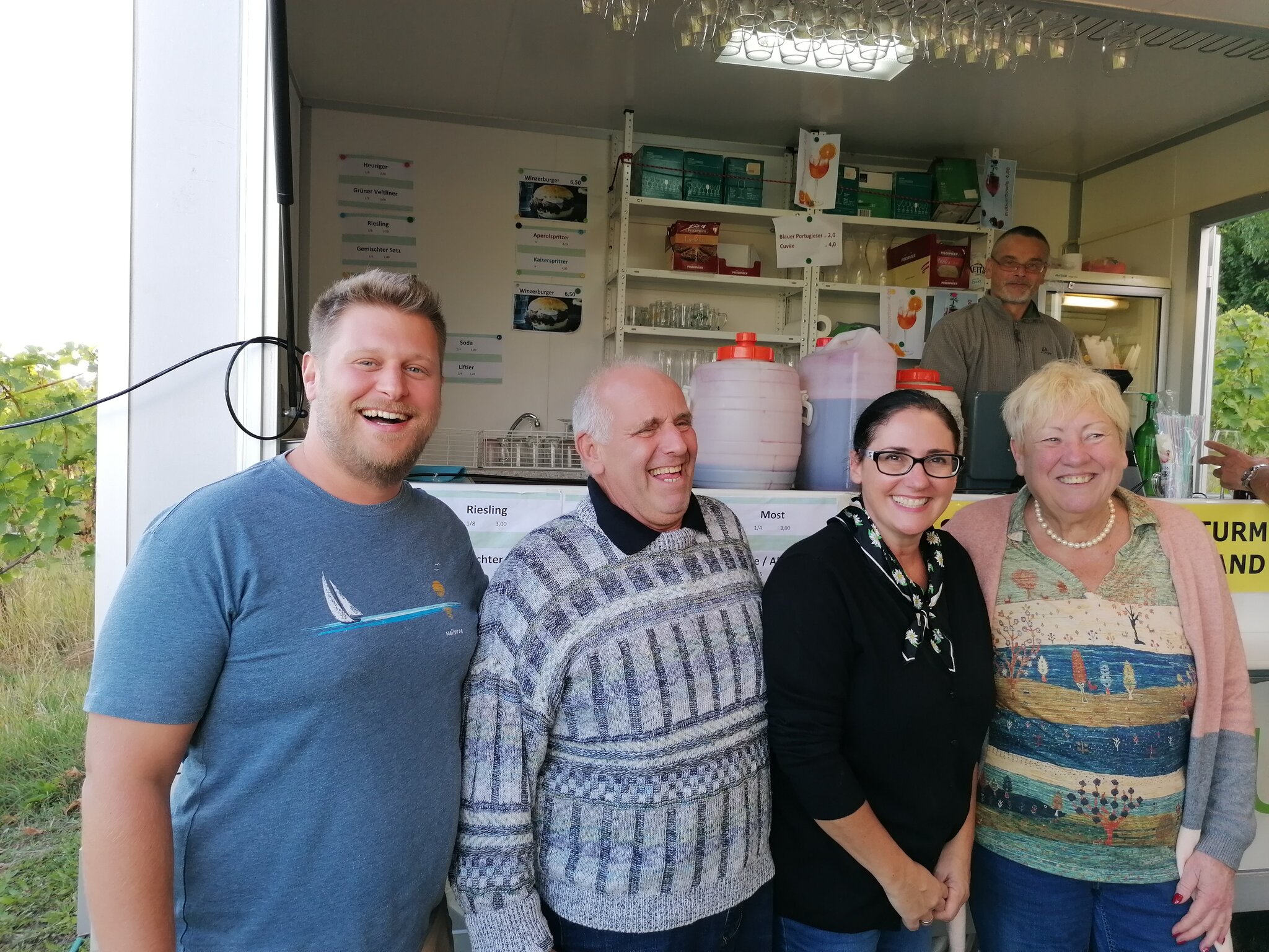 Brunn am Gebirge Herbstzeit am Weinwanderweg Mödling