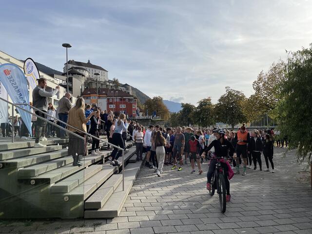 Kurz vor dem Start lag Spannung in der Luft.  | Foto: Christoph Klausner