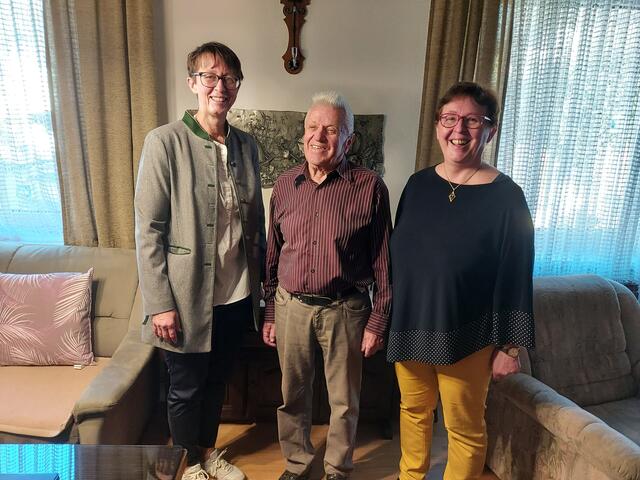 Sabine Promberger, Johann Loidl und Franziska Zohner-Kienesberger. | Foto: Marktgemeinde Ebensee a.T.