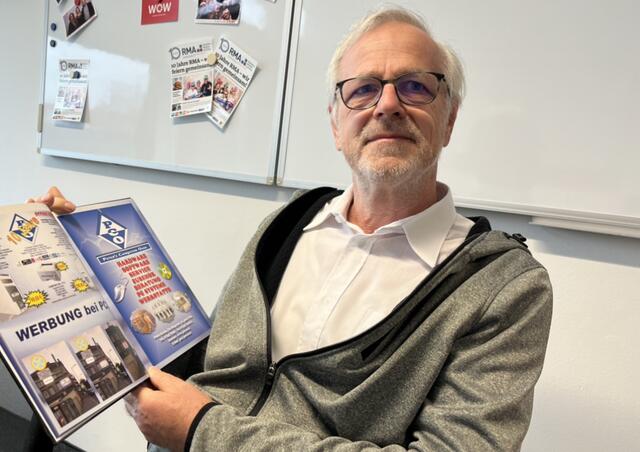 Nach 25 Jahren im Welser Fachgeschäft Peter's Computeroase tritt der nun 62-jährige Gerhard Heuzontner den Ruhestand an. | Foto: BRS