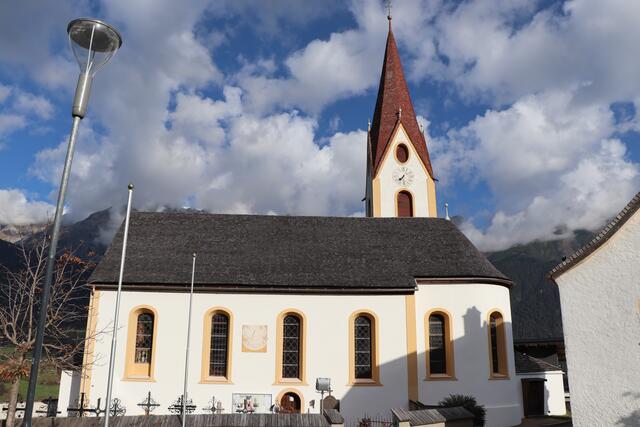 Die katholische Pfarrkirche Heiliger Magnus in Tobadill. | Foto: Othmar Kolp
