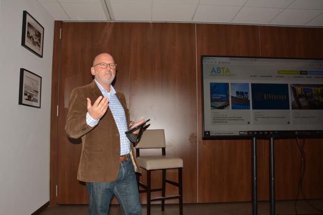 Einleitende Worte von ABTA-Präsident Roman Neumeister | Foto: Anna-Katharina Wintersteller