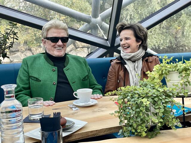 Verstärkung aus Graz: Die Schlagersängerin Monika Martin wird Heino bei der Kirchentournee begleiten. | Foto: MeinBezirk.at