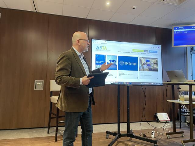 Einleitende Worte von ABTA-Präsident Roman Neumeister | Foto: Anna-Katharina Wintersteller