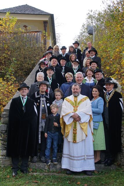 Die Festmesse zum 100er der Ritterschaft Gruenfels zu Murau hielt Pfarrer Thomas Mörtl.