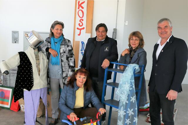 Das Kernteam mit Monika Meister, Siegfried Holzschuster und Ingeborg Stelzer für den "Kostnixladen" in Georgsberg steht bereits. | Foto: Gerhard Langmann