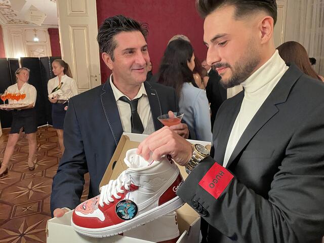 Richard Lugner lebt auch ohne dieses Geburtstagsgeschenk auf großem Fuß. | Foto: Kautzky