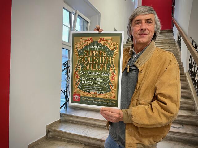 Intendant Reinhold Suppan lädt zum ersten "Solistensalon", der im Zeichen der leichten Muse steht. | Foto: MeinBezirk.at