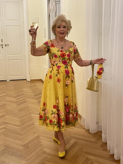 Operettensängerin Birgit Sarata war bester Laune. | Foto: Kautzky