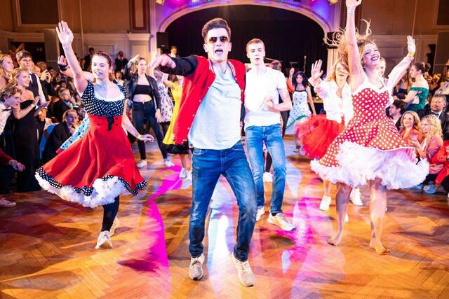 Dancebattle der Lehrer und Schüler. | Foto: fotoagent.at