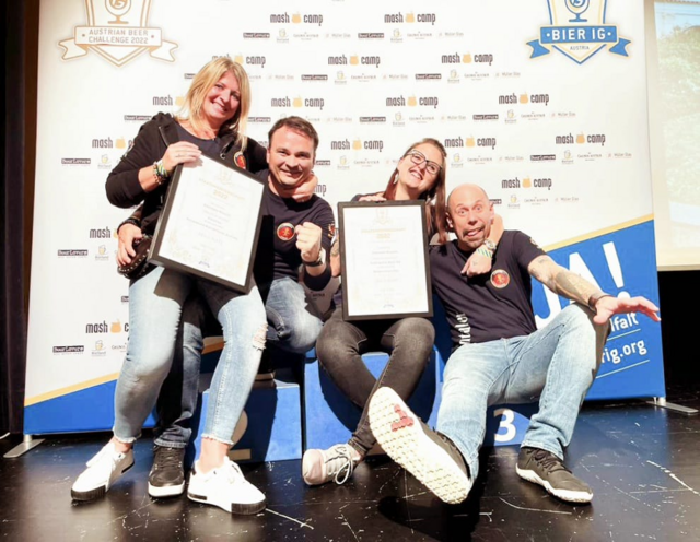 Über zweimal Bronze bei der Bier-Staatsmeisterschaft freute sich Zickentaler-Geschäftsführer Patrick Krammer (2. von links) mit seinem Team. | Foto: Zickentaler Brauerei