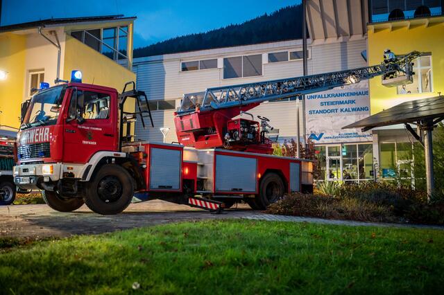 Großangelegte Brandschutzübung Unfallkrankenhaus Kalwang wurde