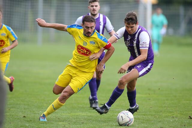 Am Samstag, 29. Oktober, empfängt der FC Attnang den SC Schwanenstadt 08 zum mit Spannung erwarteten Nachbarschaftsduell. | Foto: Helmut Klein