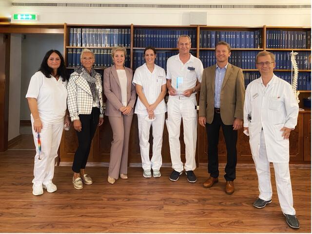 Ausgezeichnet: Klinikum am Kurpark Baden bekommt Hygiene-Award 2022 - Baden