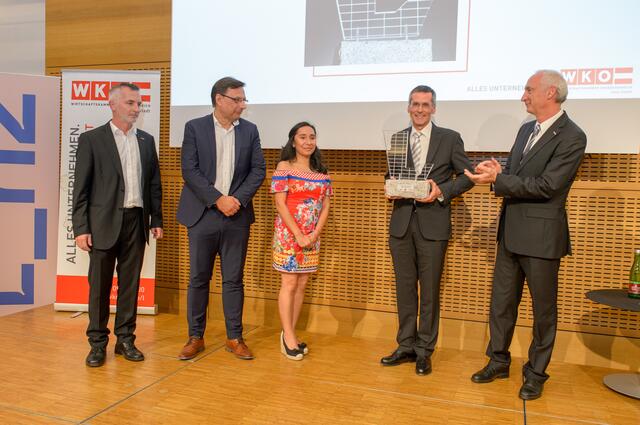 Qualifizierung und soziales Engagement: Programmierfabrik GmbH. | Foto: Cityfoto