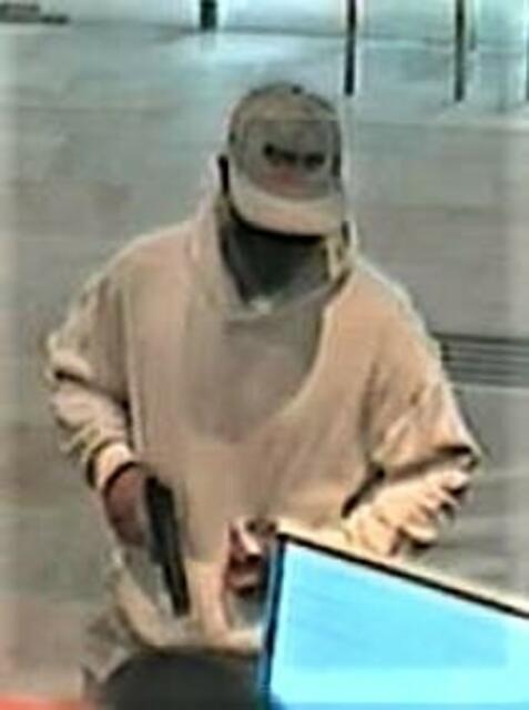 Zeugen bzw. Personen, die (anonyme) Hinweise zum Täter geben können, werden gebeten sich beim Landeskriminalamt unter 059133 50 3333 oder bei jeder Polizeidienststelle zu melden.

  | Foto: Polizei Salzburg