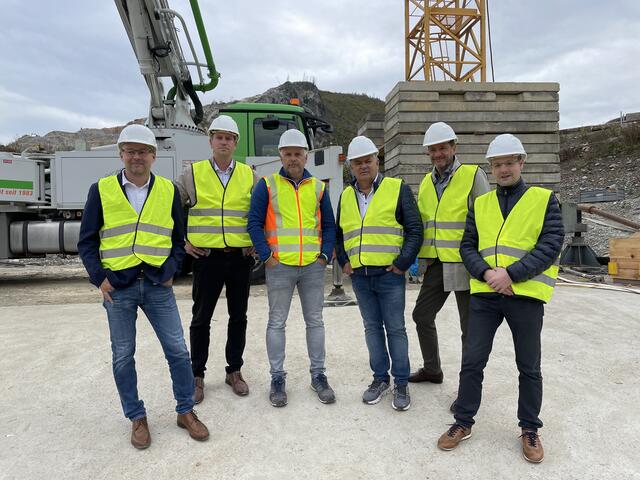 Mit dabei bei der Führung: Walter Roscher, Michael Feldgrill, Bernhard Jäger, Michael Hohl, Harald Mulle, Jan Tschofen (left to right)