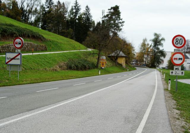Ab Kaltenhausen bis Rehhof soll 50 km/h kommen.