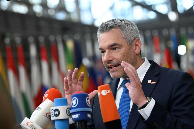 Bundeskanzler Karl Nehammer (ÖVP) sprach im Anschluss an die Energie-Verhandlungen von einem "wichtigen Fortschritt". | Foto: JOHN THYS / AFP / picturedesk.com