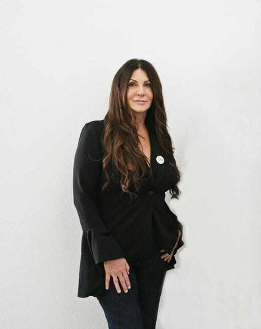 Durch die Übergabe des Projektmanagements an Gabriella Schatz kam die Umsetzung der Veranstaltung ab Mitte August in Bewegung. 