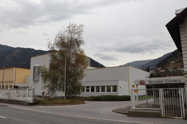 Die Spinnerei der Linz Textil AG im Landecker Ortsteil Bruggen wird Ende März 2023 geschlossen. | Foto: Othmar Kolp