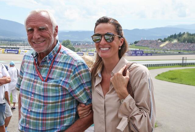 Didi Mateschitz mit Partnerin Marion Feichtner am Red Bull Ring. | Foto: GEPA pictures