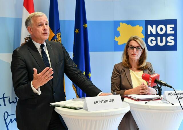 LR Martin Eichtinger u. Ulrike Königsberger-Ludwig. | Foto: NLK Burchhart/Archivbild