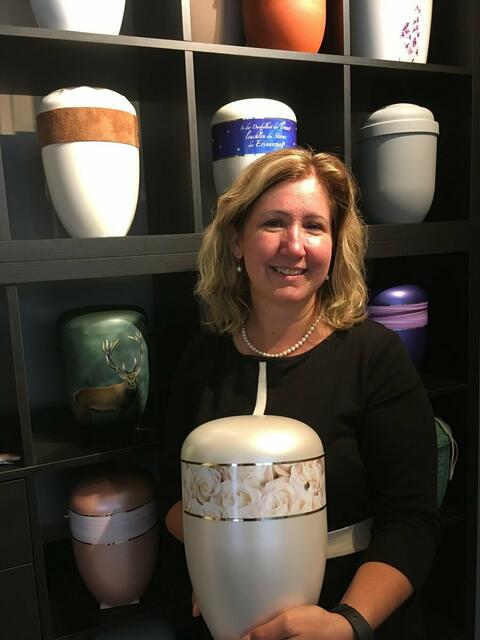 Bestatterin Gabriele Brixner aus Enns. | Foto: Bestattung Brixner
