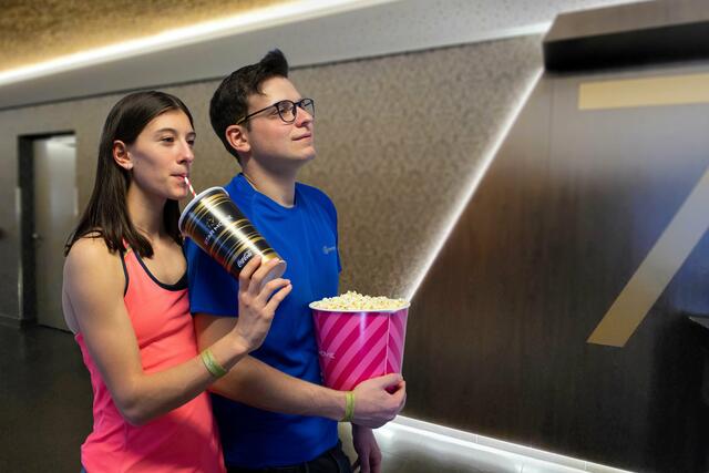 Nicole und Philip freuen sich schon auf den Star Movie Filmmarathon. | Foto: Star Movie