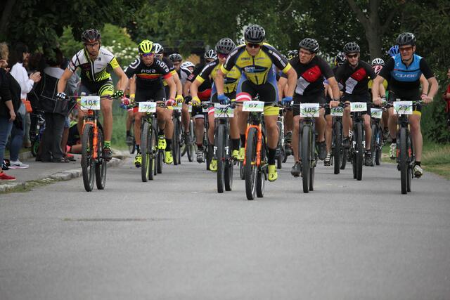 Start in Runde 1 | Foto: Sandra Zwettler
