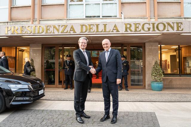 Am Sitz der Presidenza della Regione Lazio traf LH Christopher Drexler sein "Pendant" Daniele Leodori. | Foto: STG/Streibl