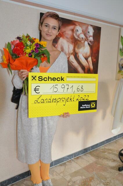 Lisa-Marie Lebitschnig konnte € 15.971,68 entgegennehmen | Foto: Landjugend Kärnten