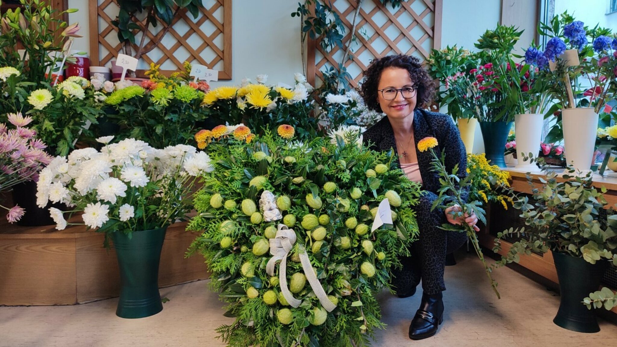 Allerheiligengestecke kauft heuer bei Blumen Nina