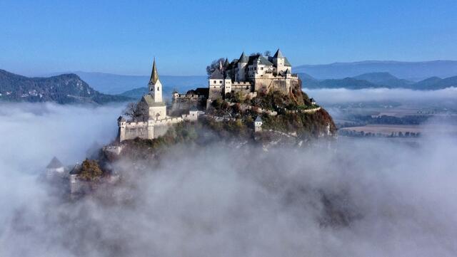 Burg Hochosterwitz im Nebel