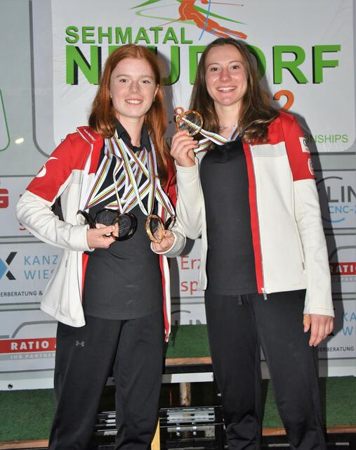 Goldmädels auf Schiern | Foto: Robert Hetfleisch