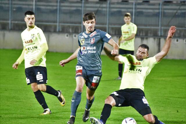 Der SC ELIN kämpfte zwar um jeden Ball. Dennoch verloren sie mit 0:1 gegen Union Gurten. | Foto: RegionalMedien Steiermark/Hofmüller
