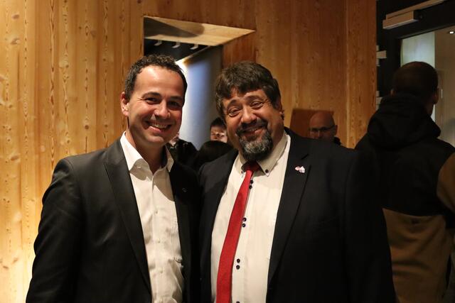 Daniel Patscheider (Bgm. Ried im Oberinntal) und Andreas Förg (Bgm. Faggen) kamen ebenfalls zum Tag der Ehren ins Kaunertal.  | Foto: Elisabeth Zangerl 